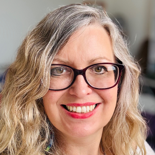 Private tutor Louise in Uttoxeter