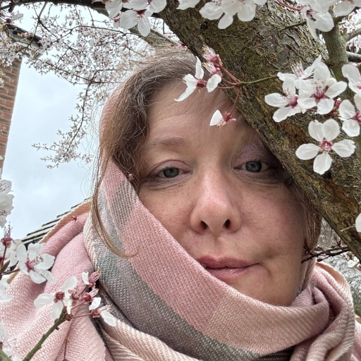 Private tutor Maria in Stourport-on-Severn