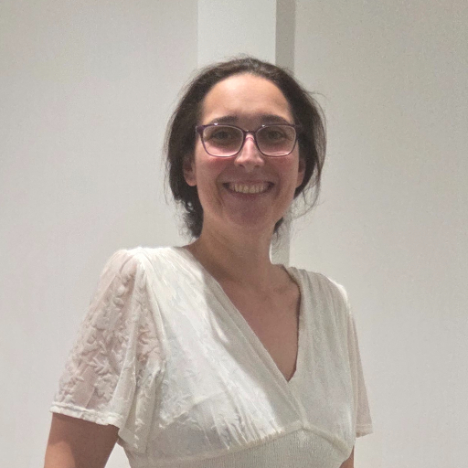 Private tutor Lindy in Watford