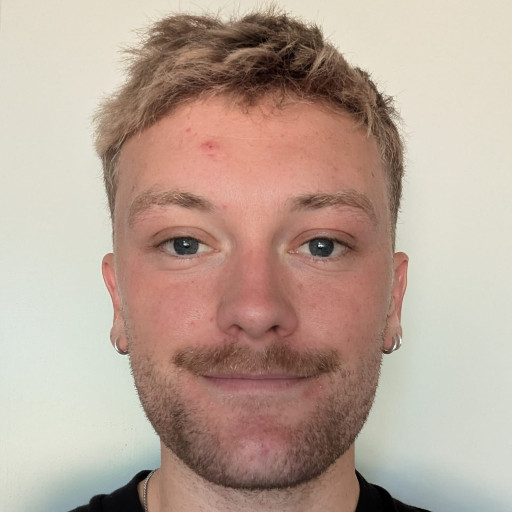 Private tutor Tom in Ringwood