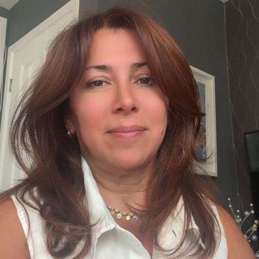 Private tutor Maya in Shoreham-by-Sea