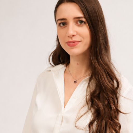 Private tutor Evie in London