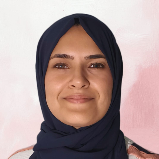 Private tutor Sana in Chertsey