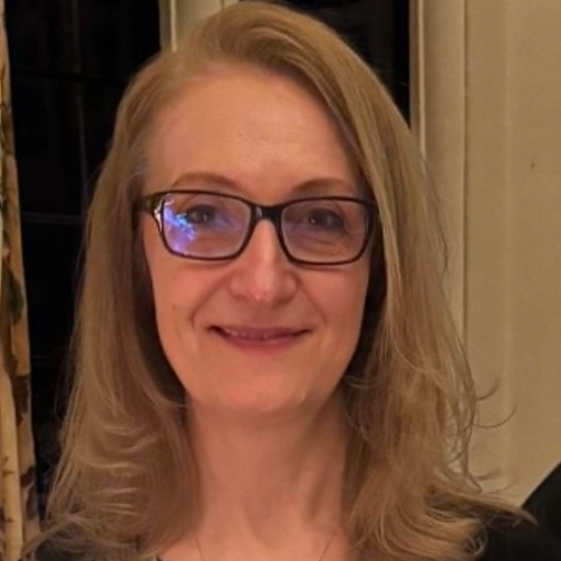 Private tutor Tina in Louth