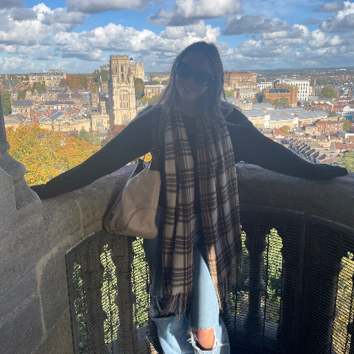 Private tutor Ellie in Bude
